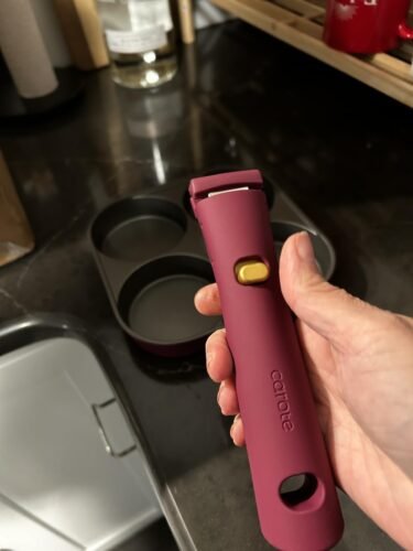 CAROTE 21pcs Pots and Pans Set. Nonstick Cookware Set Detachable Handle. Induction Kitchen Cookware Sets Non Stick with Removable Handle. RV Cookware Set. Gold and Purple photo review