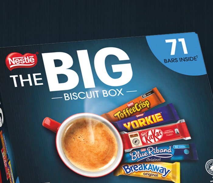 【Flash Sale】Nestlé Chocolate Assortment - 1.4kg, 71 Chocolate Bars, Extra-Large Cookie Tin